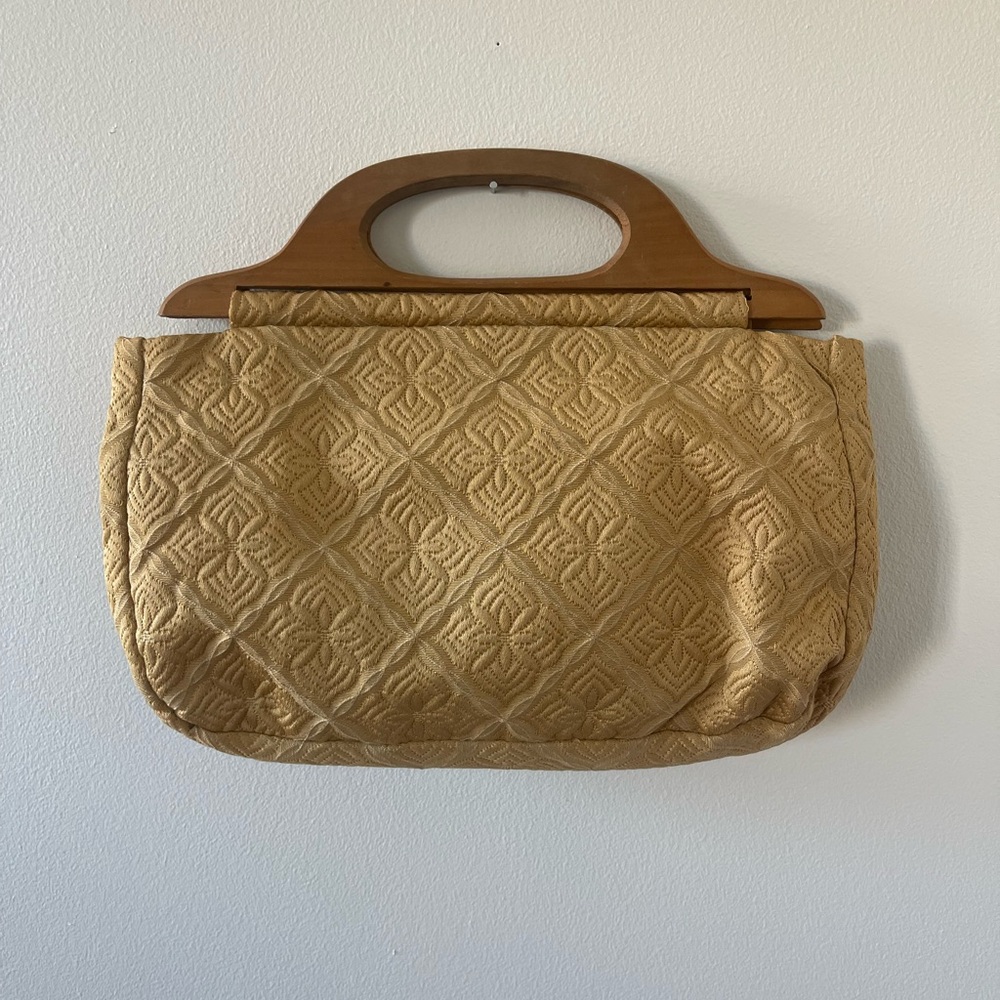 Vintage 60s/70s Quilted Mustard Yellow Handbag with Wooden Handle
